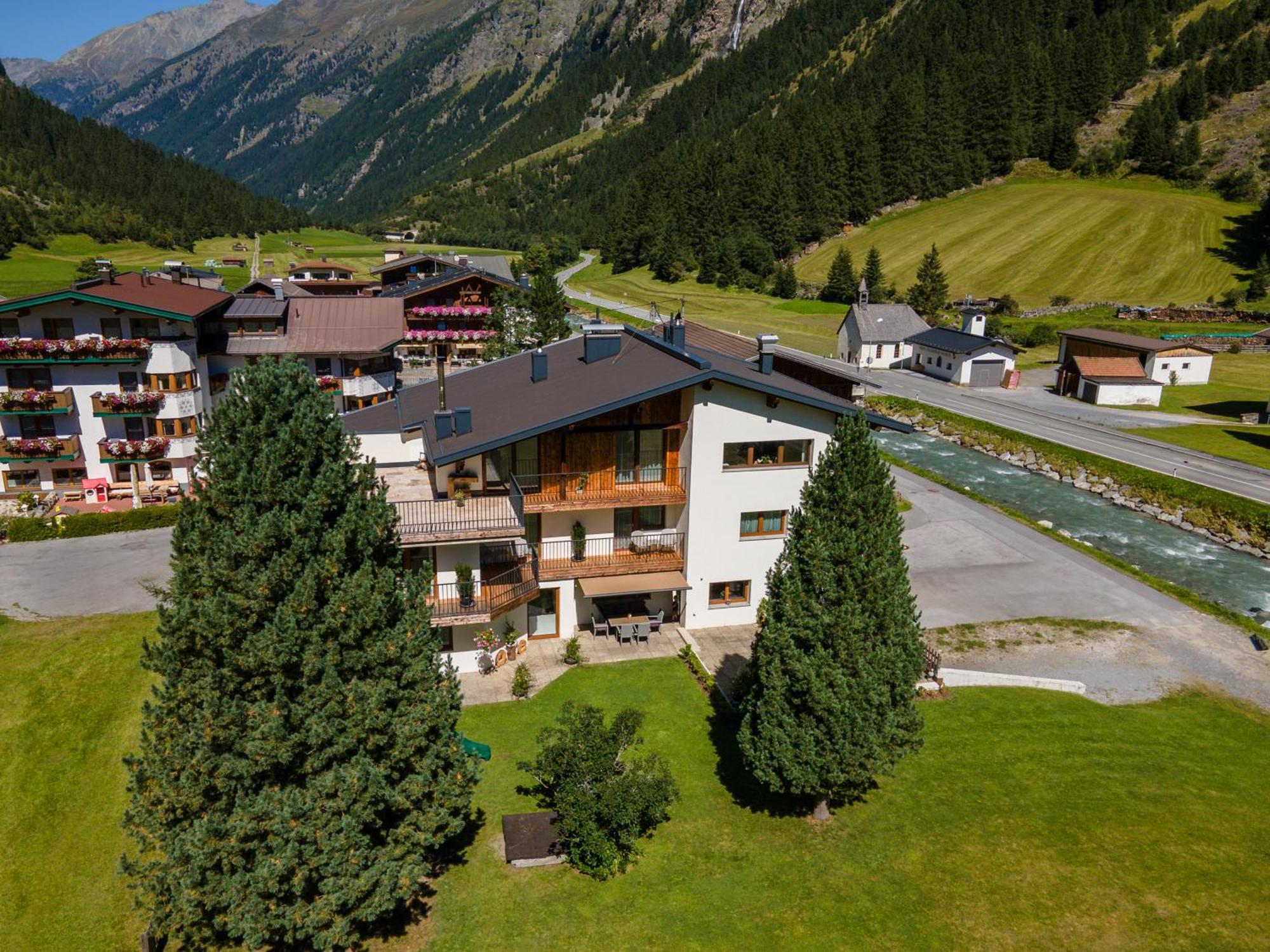Gletscher-Landhaus Brunnenkogel Sankt Leonhard im Pitztal Exterior photo